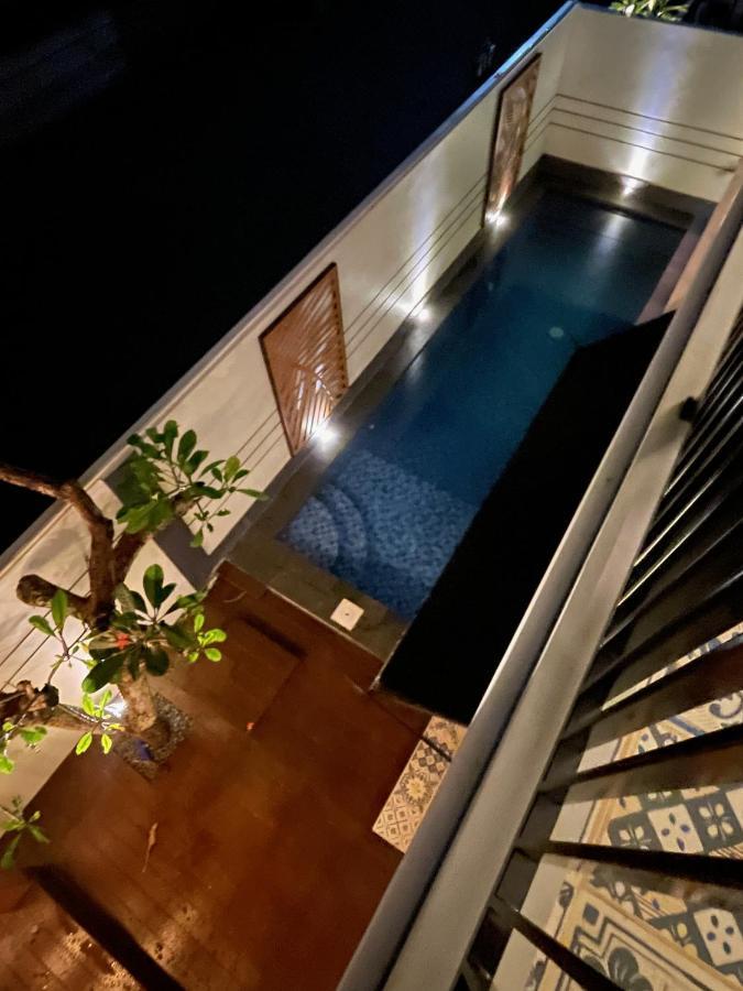 Hening Pool Villa Purwokerto Exterior photo